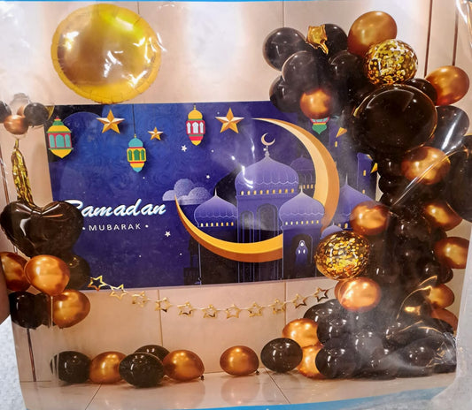 Ramadan Mubarak Golden Black Decor Theme